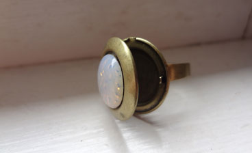 Vintage Moon Opal Locket